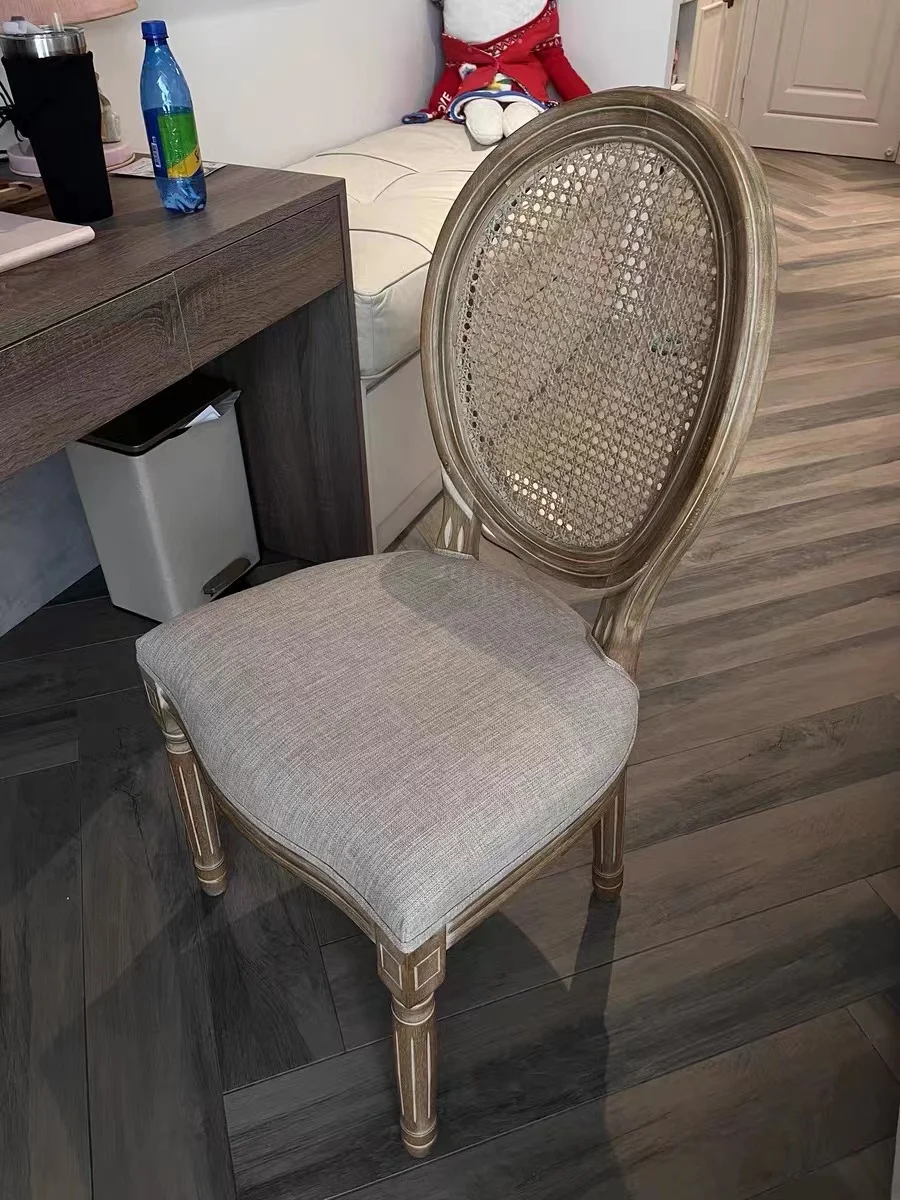 Modern Armrest Dining Chairs for Breakfast bar Coffee Shops Cafeteria Wood Leg Catering Cafe Chairs manufacture