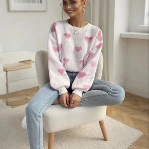 European American Women's All-Season Casual Long-Sleeved Knitted Pullover Floral Heart Pattern on Back for Winter
