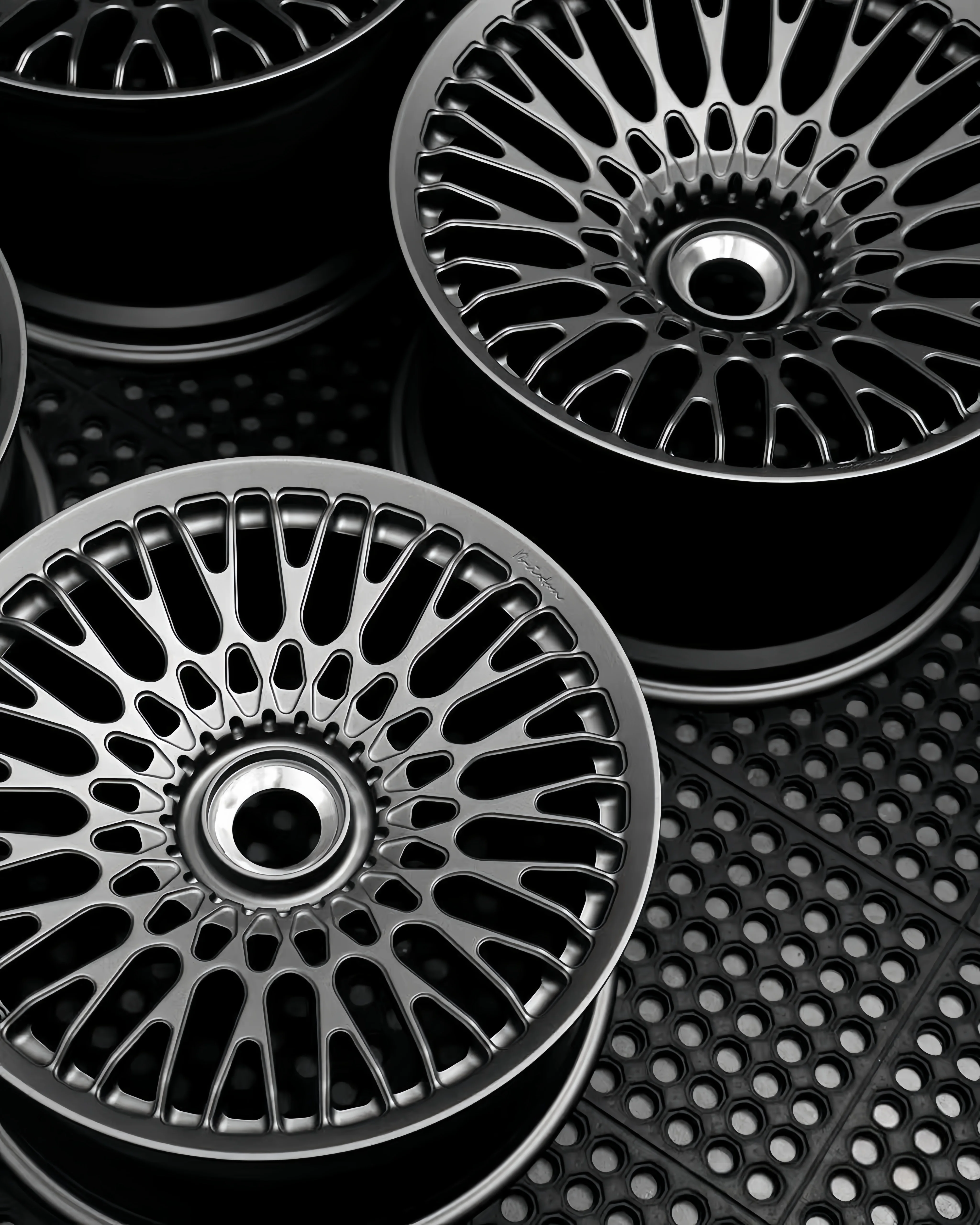 XINLAI Customized 1-Piece Forged Glossy Black Rims Deep Concave Deep Dish 5X114.3 5X130 New 4 Pieces for E90 E90 F10 E30 A7 350Z - Image 6