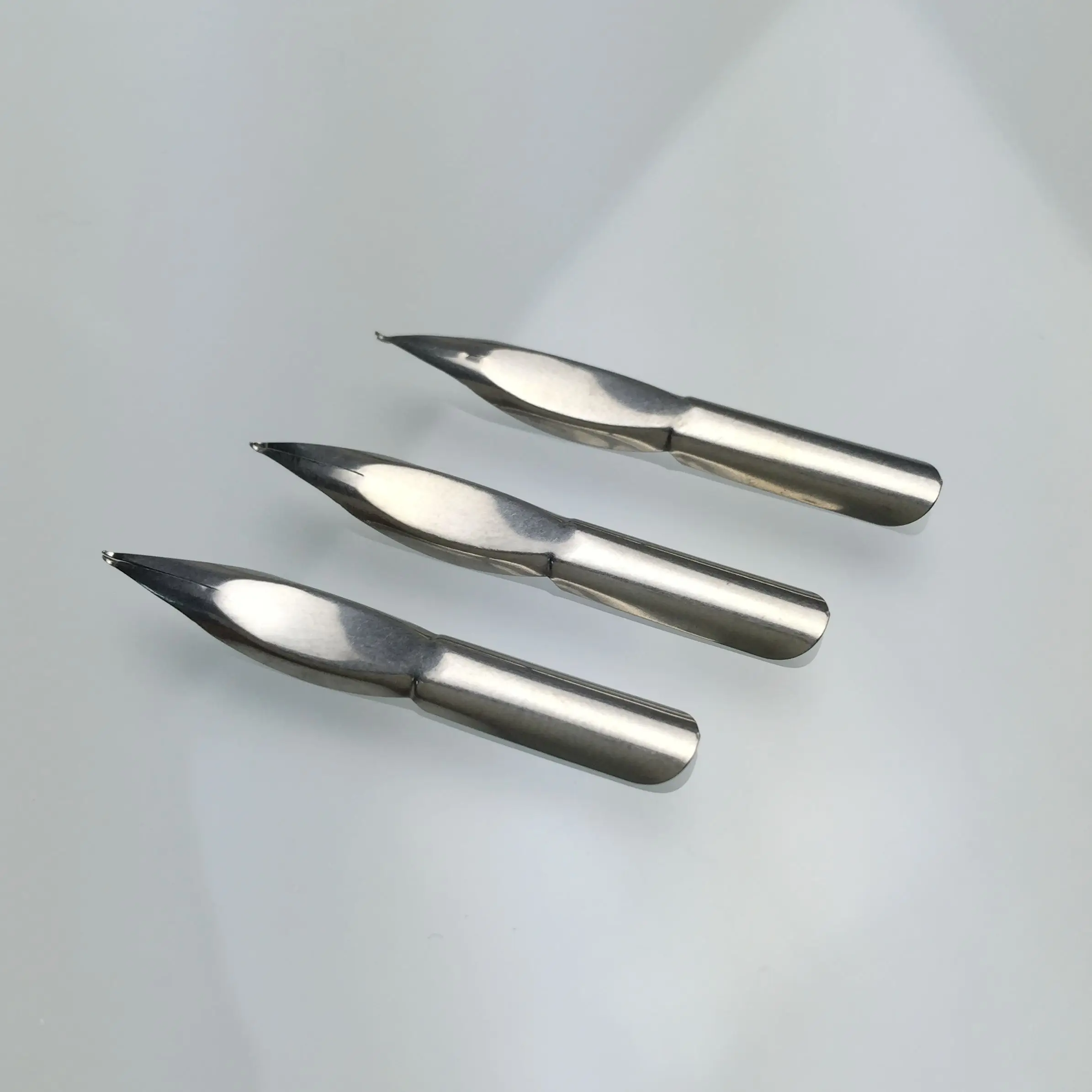 Different Sizes Calligraphy Writing Pen Parts Wholesales Pen Nibs Comic Pen Nib Set