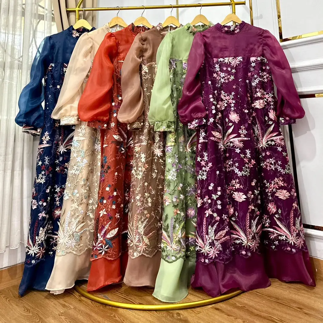 Eid Al-Fitr Latest Design Luxury Loose Abaya Women's Muslim Long-sleeved Dress Embroidered Evening Gown in Dubai, Turkey