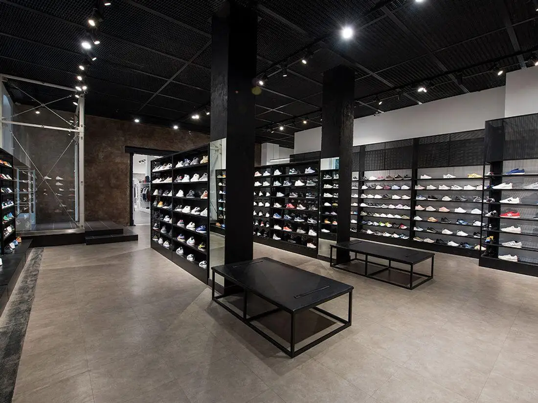 Shoes Display Showroom Design Shoe Shop Decoration Ideas Sneaker Store ...