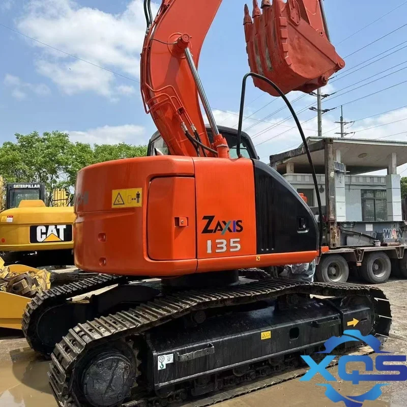 Hitachi ZX135US Excavator with Original 135 13.5Ton Low Price