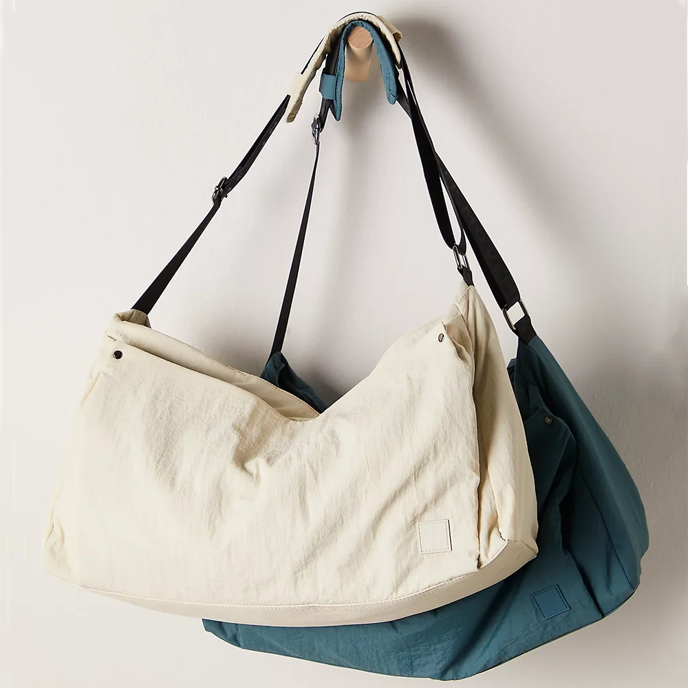Large Women Overnight Shoulder Messenger Bags Lightweight Nylon Carry All Travel Outdoor Gym Crossbody Bag