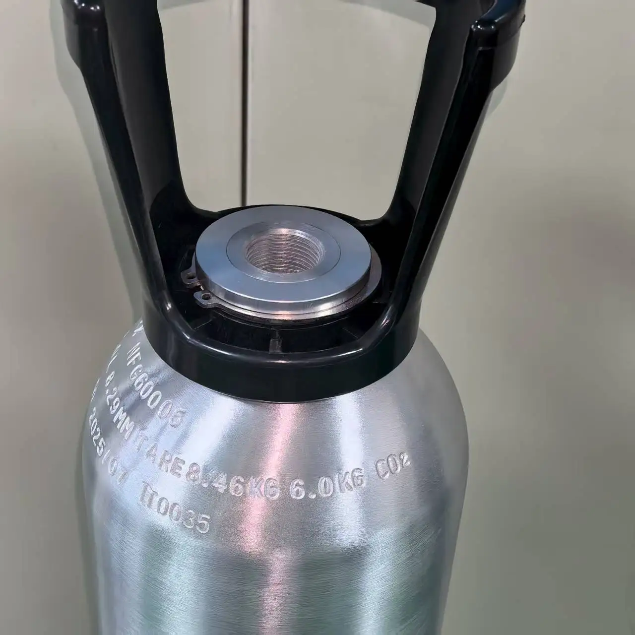 CO2 Cylinders - High Pressure Solutions for Food Grade