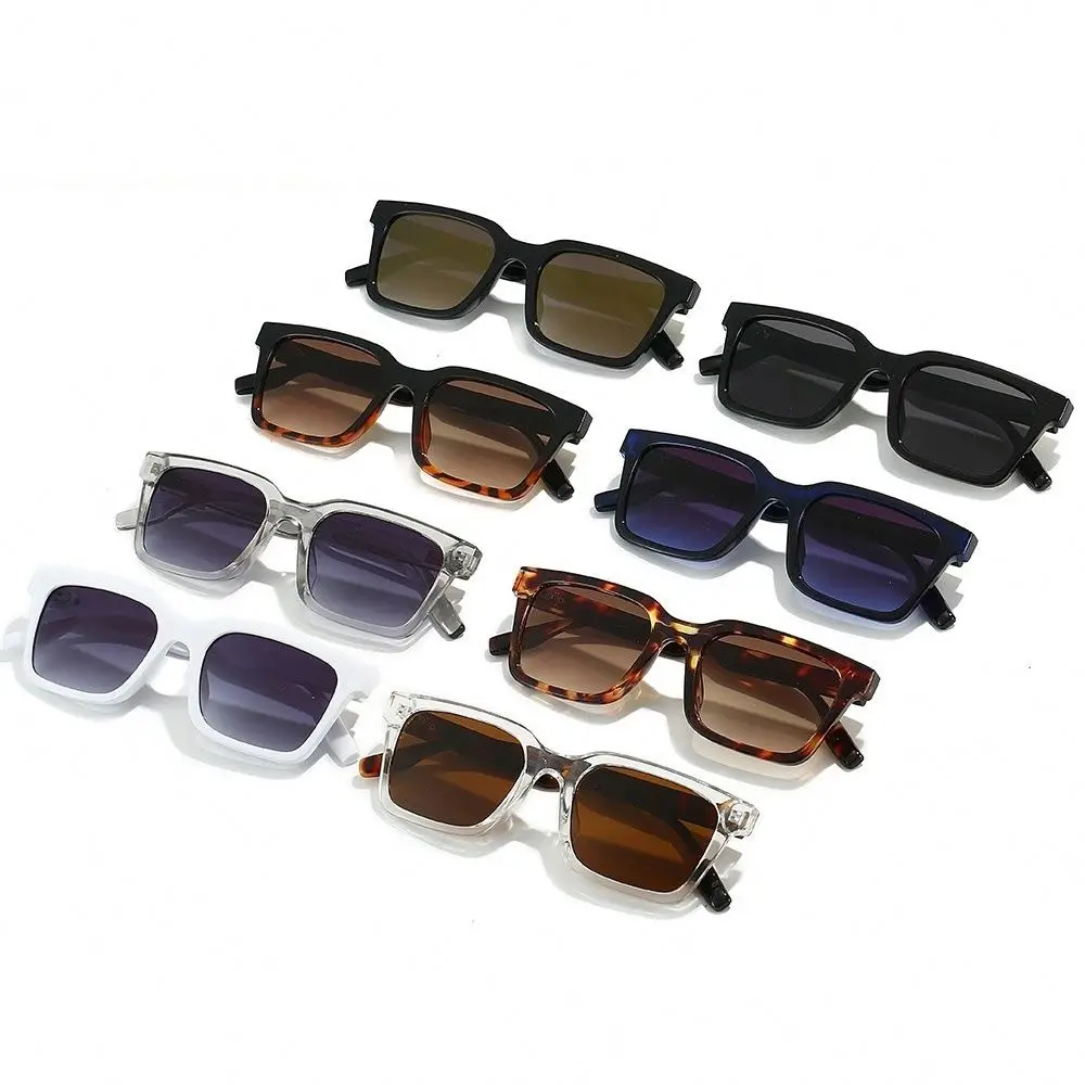 Wholesale Classic Italian Vintage Square Sunglasses display picture 1