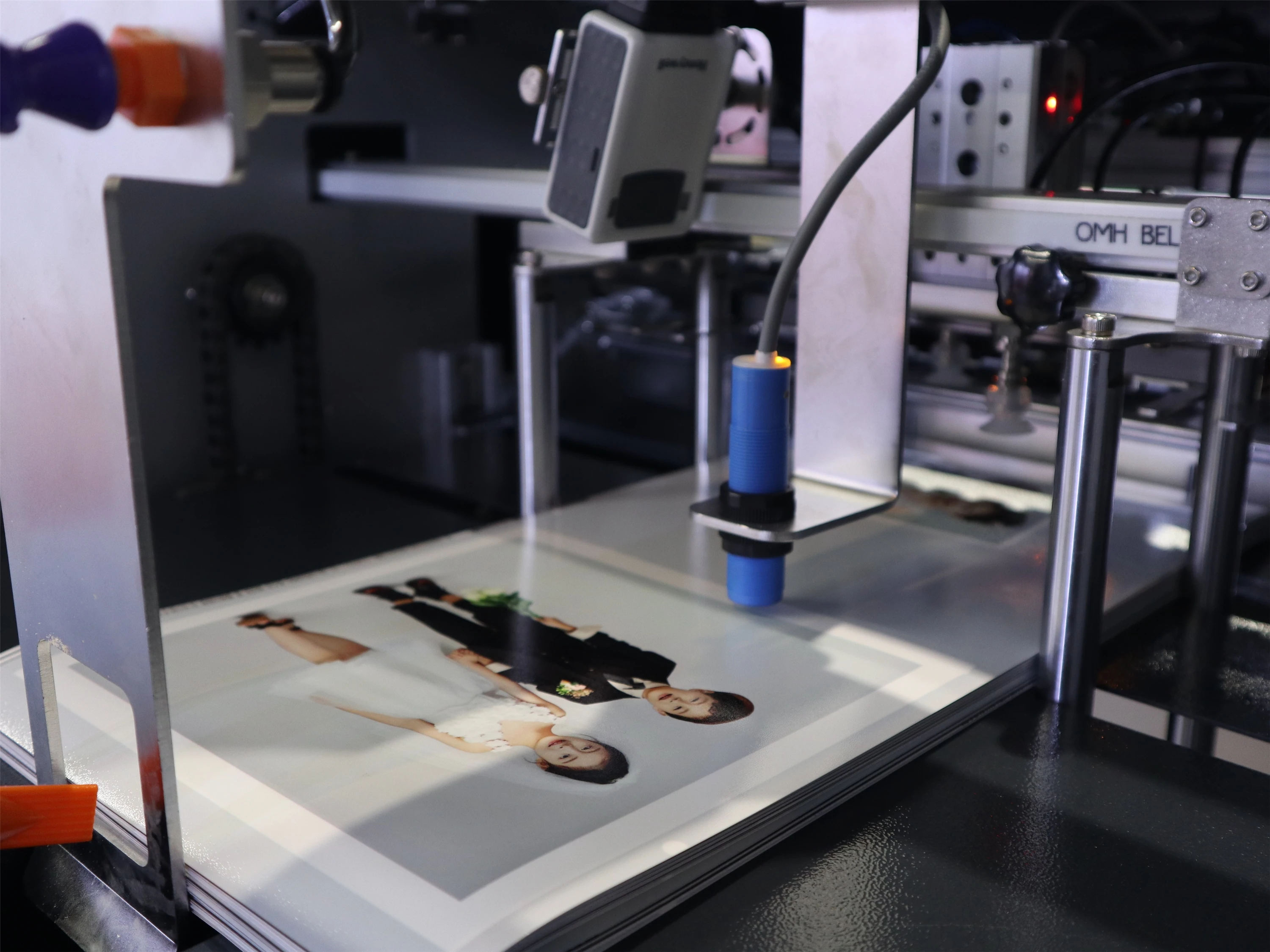 Fully Automatic Digital Layflat Menu Album Book Making Machine Photobook Binding Machine  Wedding Photo Album Making Machine