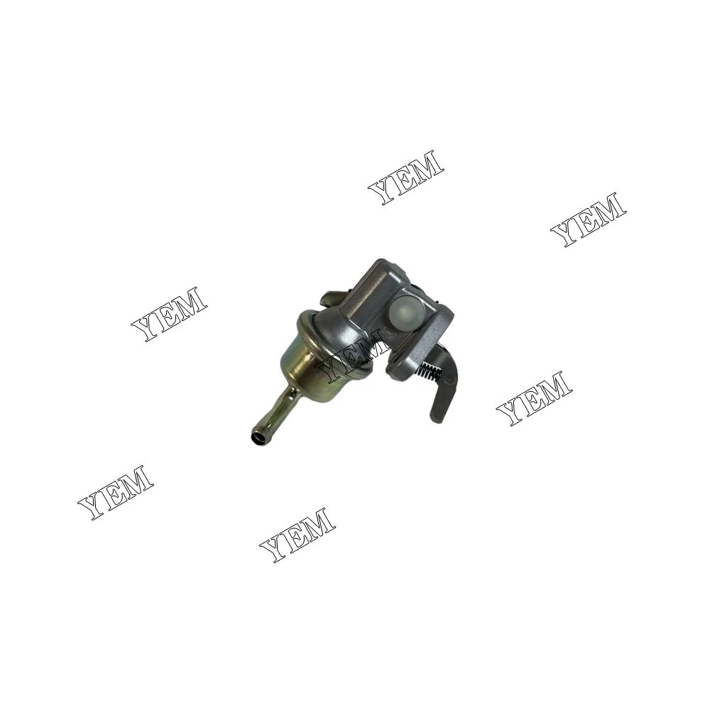 China Manufacturer Fuel Pump 68371-51210 for Kubota G3200 G6200H Engine D905 D1105 D1005 V1505