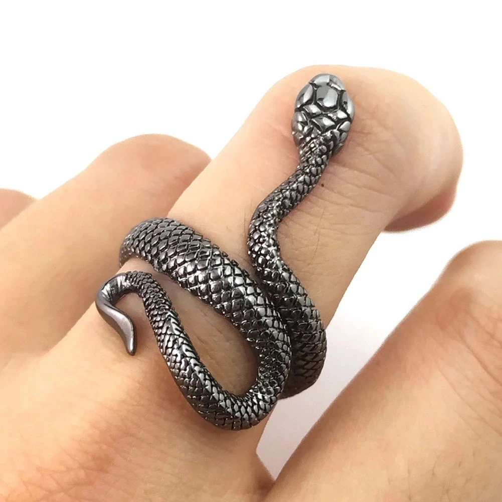 Retro Punk Snake Ring for Men Women Exaggerated Antique Fashion