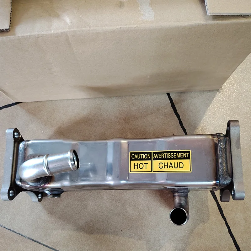 カズ Machinery Engine Cylinder Liner 1112613802 1-11261380-2 for