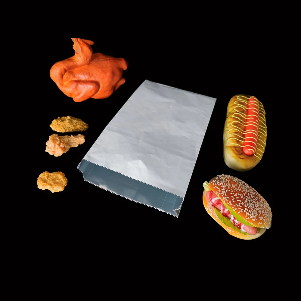 Délicieux sac de frites emballage feuille doublure papier jetable épicerie vente au détail barbecue pack