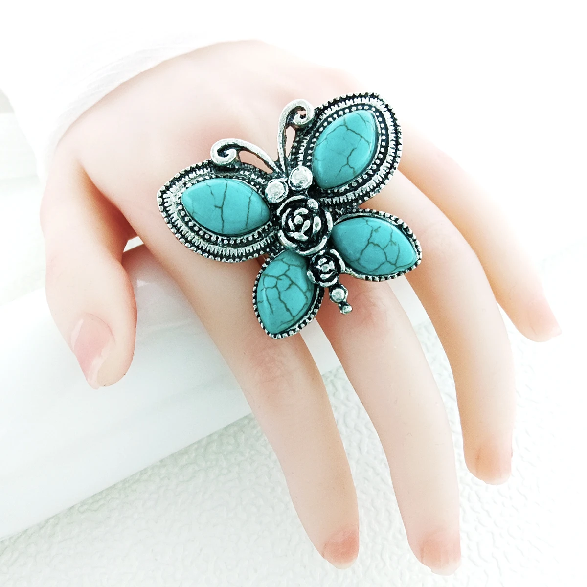 product new fashion custom vintage butterfly geometric shell turquoise natural stone elastic ring for women742-5