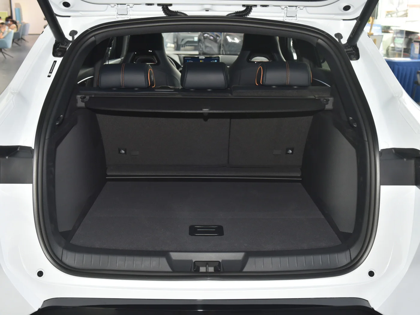 Hybrid Build Your Dreams BYD Qin L car New Energy Vehicle PHEV Sedan 80KM 120KM