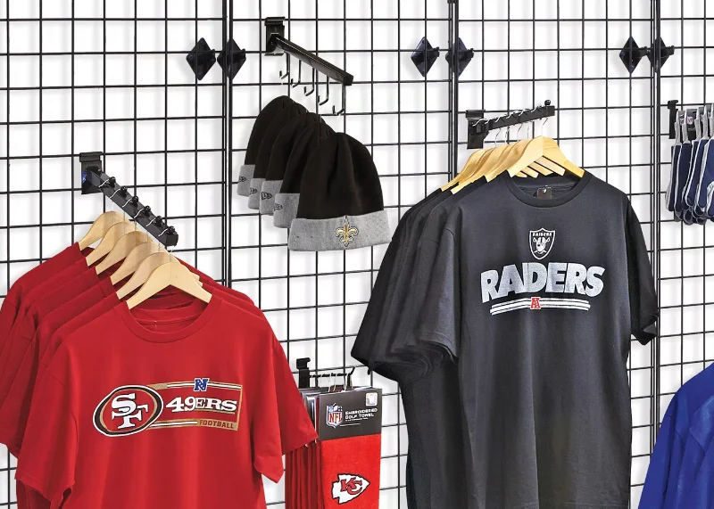 Wall Grid Shelf Display with Style and Efficiency