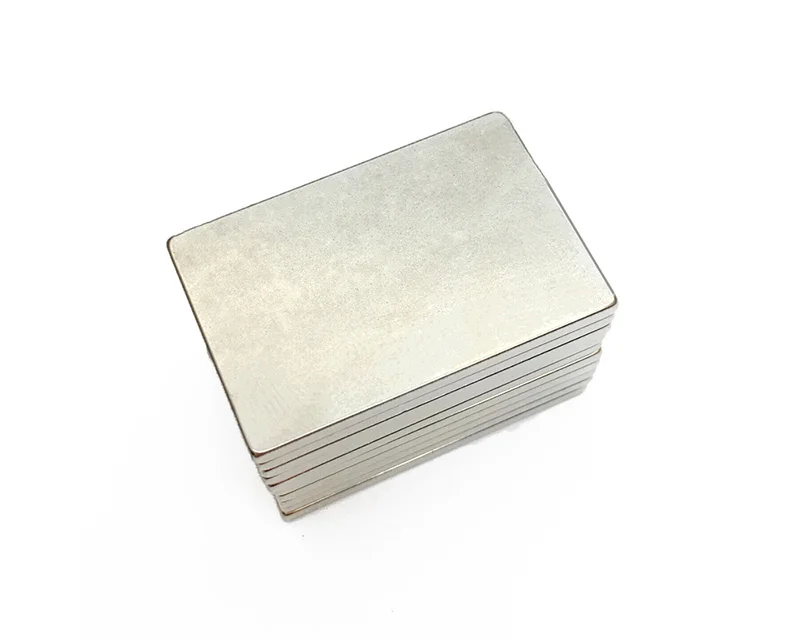 Aimants Puissants En Néodyme N35 - Petits Blocs Rectangulaires Finis Nickel Cuivre Nickel