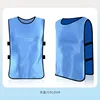 uniforme contrastant bleu ciel