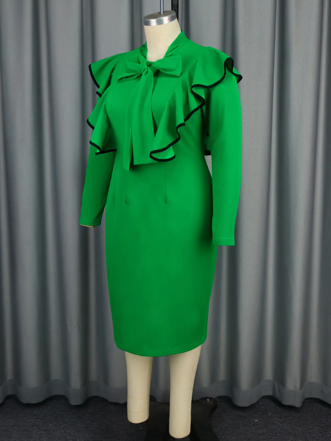 Alibaba Factory African-inspired Green Ruffle Midi Dress Alibaba Factory African-inspired Green Ruffle Midi Dress