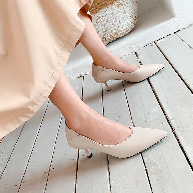 630 ideas de Tacones elegantes | tacones, zapatos mujer, zapatos hermosos