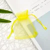สีเหลือง