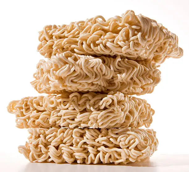Automatic Cooking Fried Instant Noodles Production Line Cup Packing Instant Noodle Making Machine for Sale