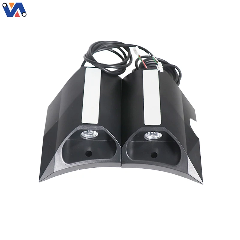 Nuevo modelo Conjunto de faro al por mayor para patinete eléctrico KuKirin G3 Piezas delanteras Lámpara de repuesto Repuestos y accesorios