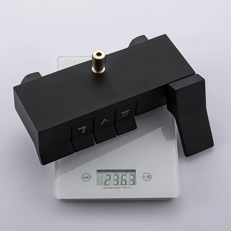 Conjunto de sistema de cabezal de ducha tipo lluvia para baño expuesto montado en la pared, color negro mate, latón