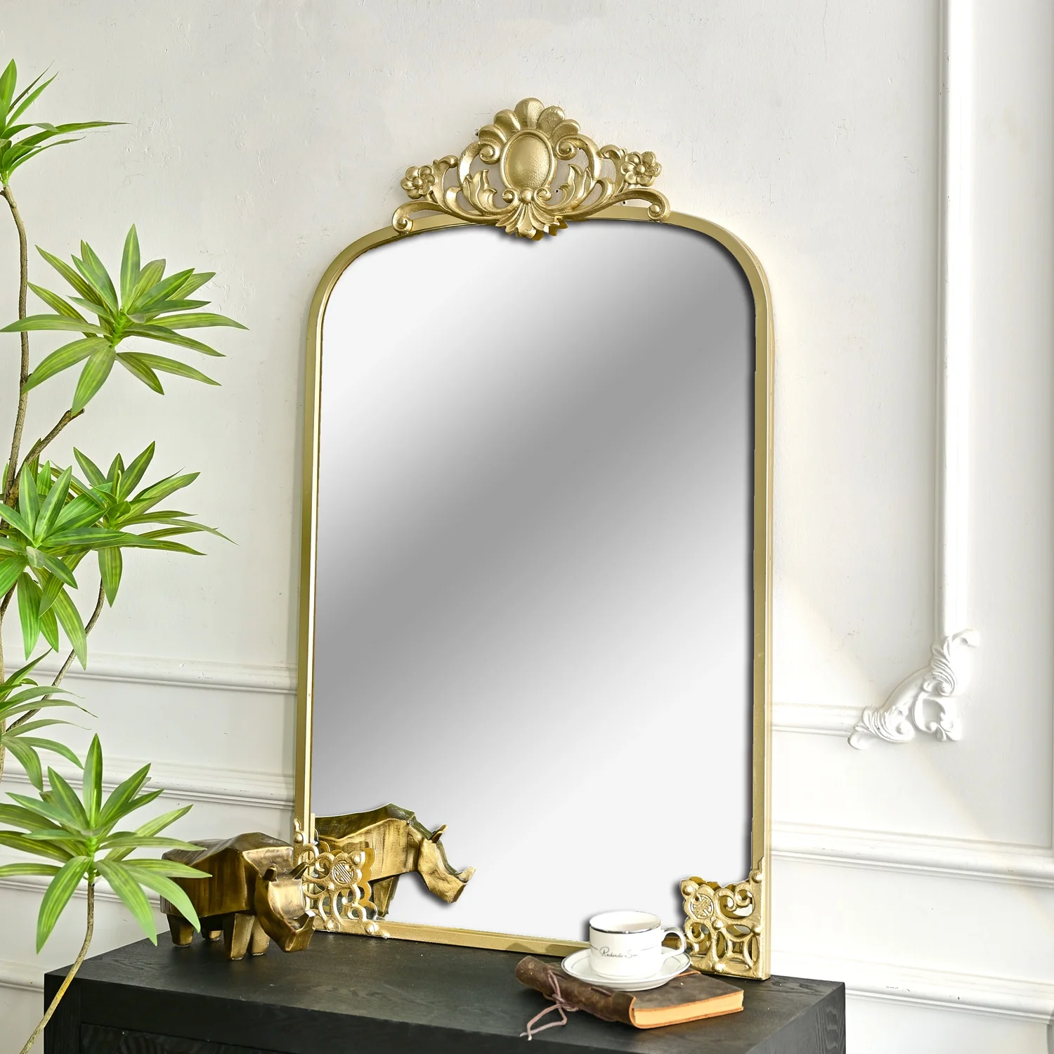 INNOVA Home Living Room Decor Accent Flower Design Gold Metal Wall Mounted Mirror