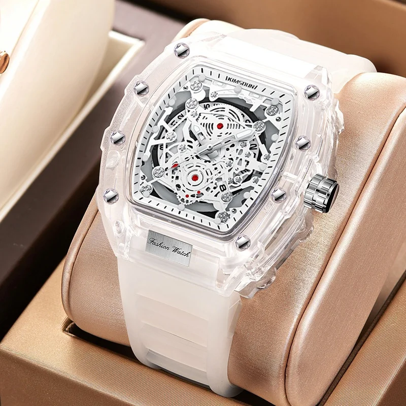 Men's Wine Barrel Quartz Watch - 30M Water Resistant