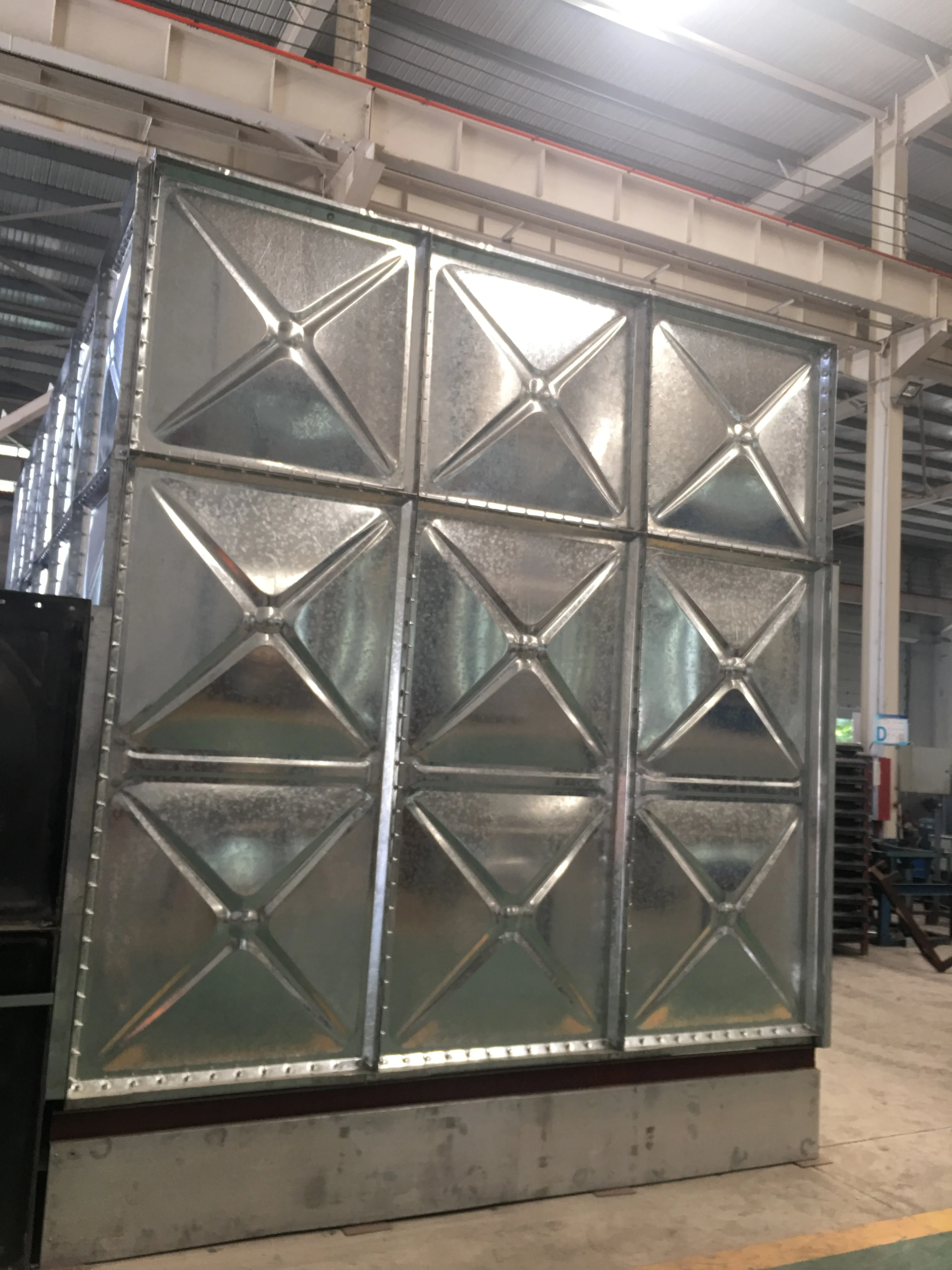 Factory Price Bolted Modular square Galvanized Steel Water Tank SMC Water tank