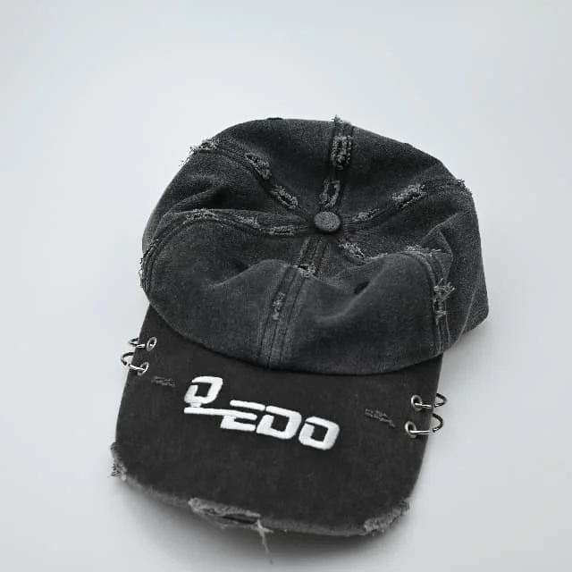 Street Style Iron Ring Torn Holes Fashion Design Washed Vintage Hat Custom Embroidery Logo Hats Men Baseball Caps