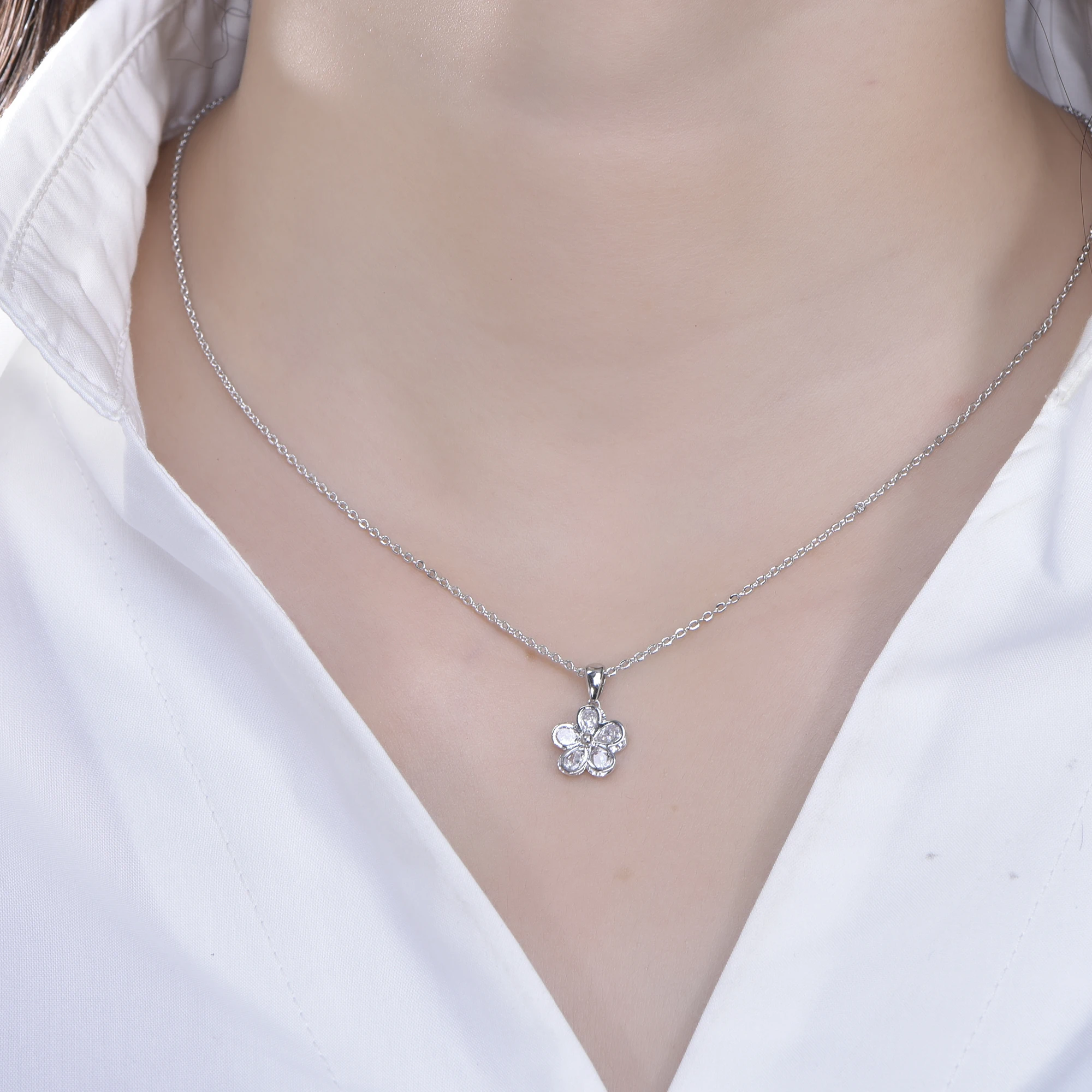 trendy necklace Fashion 925 Sterling Silver Sakura Necklace Jewelry Sakura Pendant Necklace Ladies