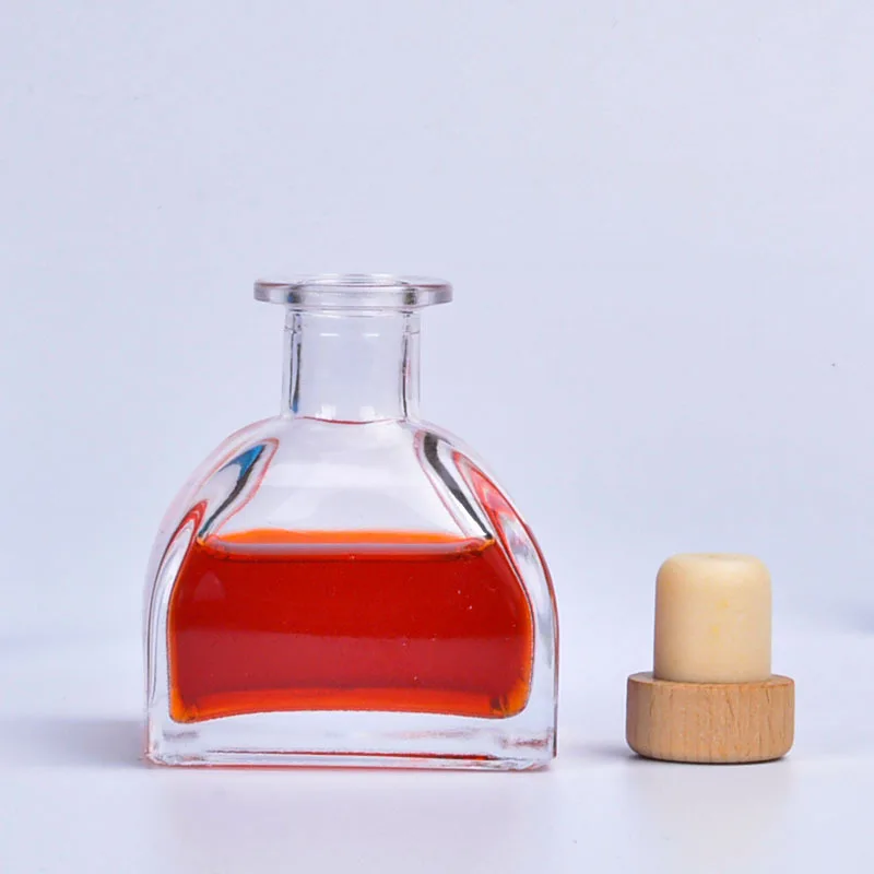 50ml 100ml 220ml Transparent Round Empty Flint Glass Liquor Wine Whisky Vodka Tequila Bottle with sealed Cork Lid