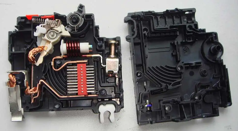 Square D equivalent 1P QO110VSC6 QO116VSC6 QO120VSC6 QO132VSC6 QO140VSC6 QO150VSC6 QO163VSC6 QOvs Plug on Circuit Breaker