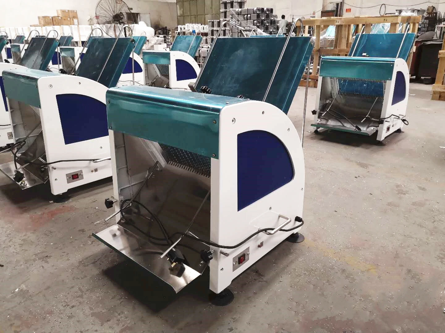 Adjustable Vertical China Sandwich baguette Toast Cheap 3mm 15 mm Wheat Bread Slicer Cutter Set Blade Grinding Cutting Machine