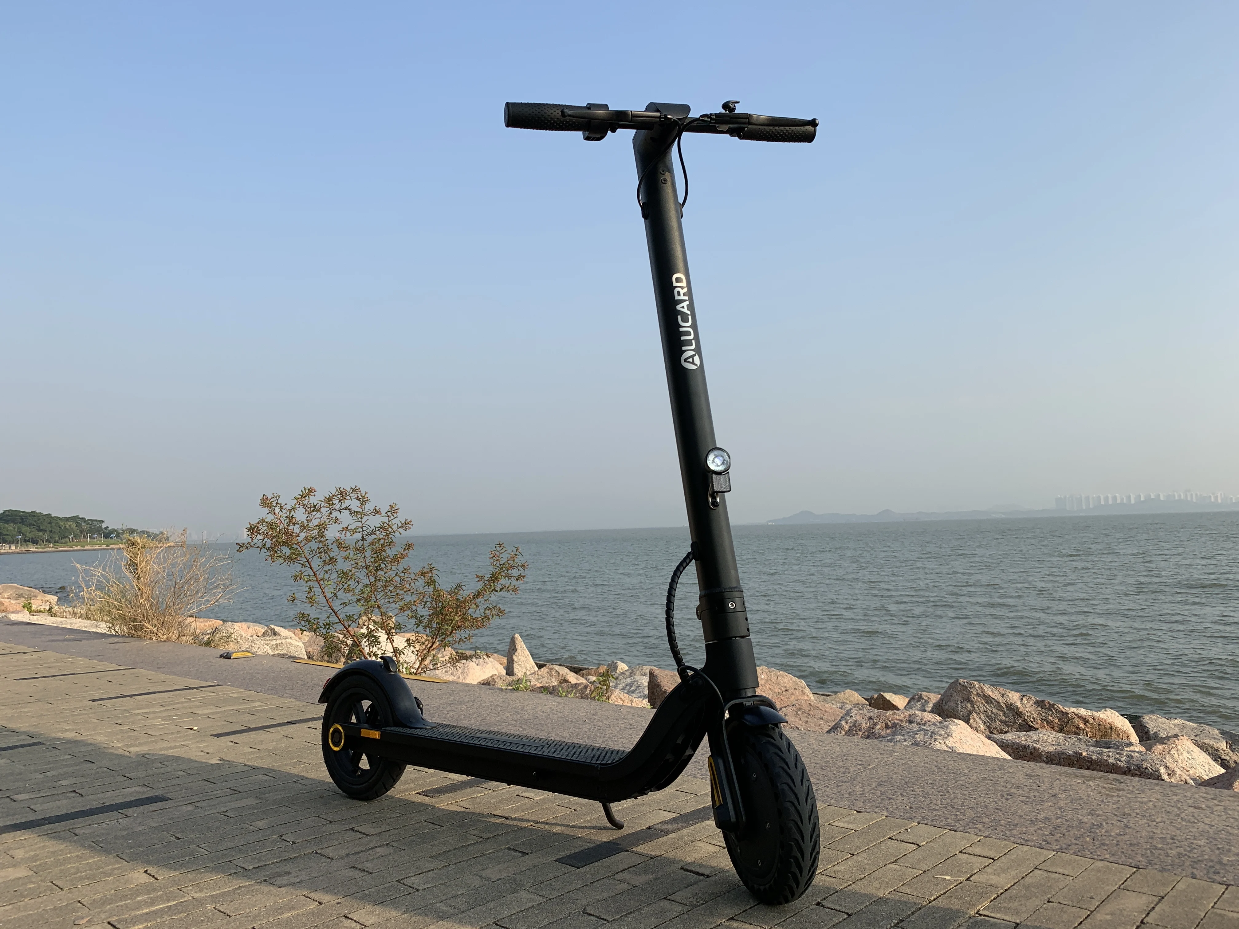 Оригинальный электрический скутер, скутеры для взрослых, 8,5 дюйма, большой радиус действия, склад в Европе