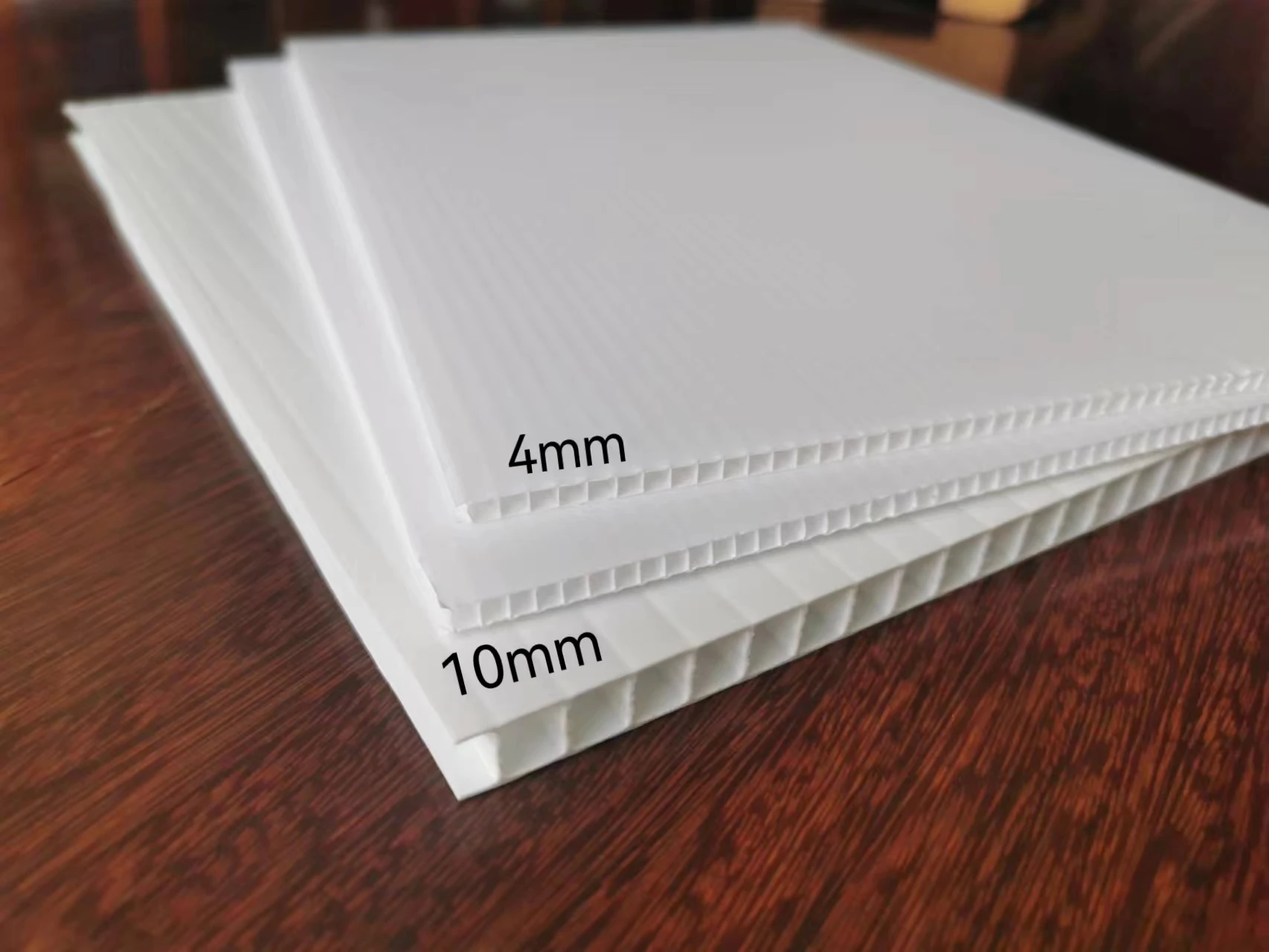 Foldable pp Corrugated Plastic Polling Booth for President