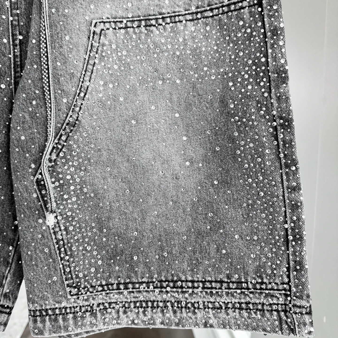 Streetwear Custom Vintage Wash All Over Printing Rhinestone Cargo Denim Shorts Jorts for Men details