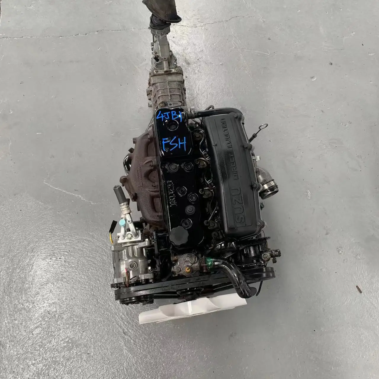 OEM  Original Complete for Used Isuzu diesel  Used Engine Truck Pickup jeep  4JB1T 4JB1  Auto Parts