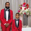 Costumes rouges pour hommes