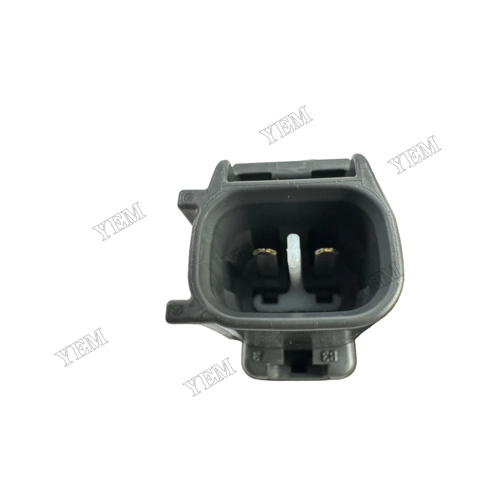Sensor 1J500-18510 Fit for Kubota V2607 Engine 6
