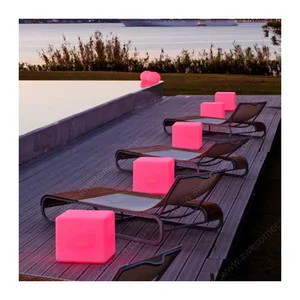 Contemporary LED Illuminated Cubos Durable Plastic Cube Seat Lighting 16-color Modes Rechargeable Battery for Outdoor Home Bar
