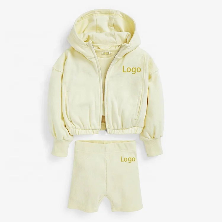 Костюм из 3 предметов для девочек