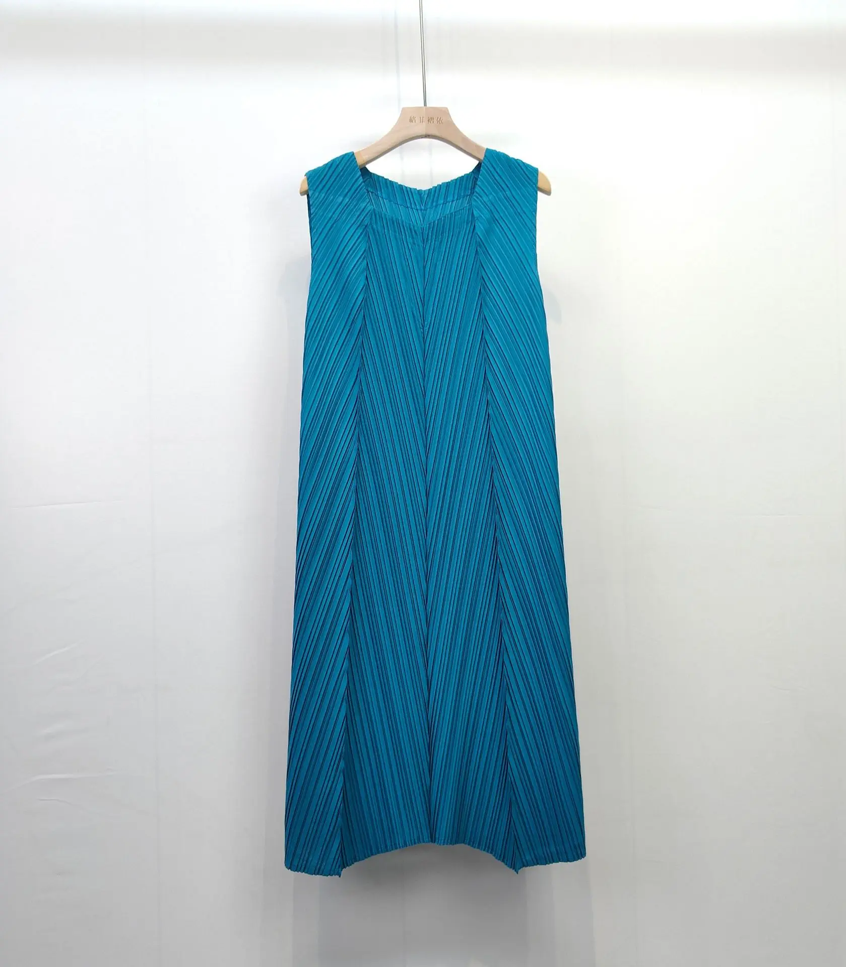 Women's Eco-Friendly Washable Anti-Wrinkle Anti-static Woven Natural Waist  Sleeveless Square Collar Modern Fit Casual Dresses| Alibaba.com