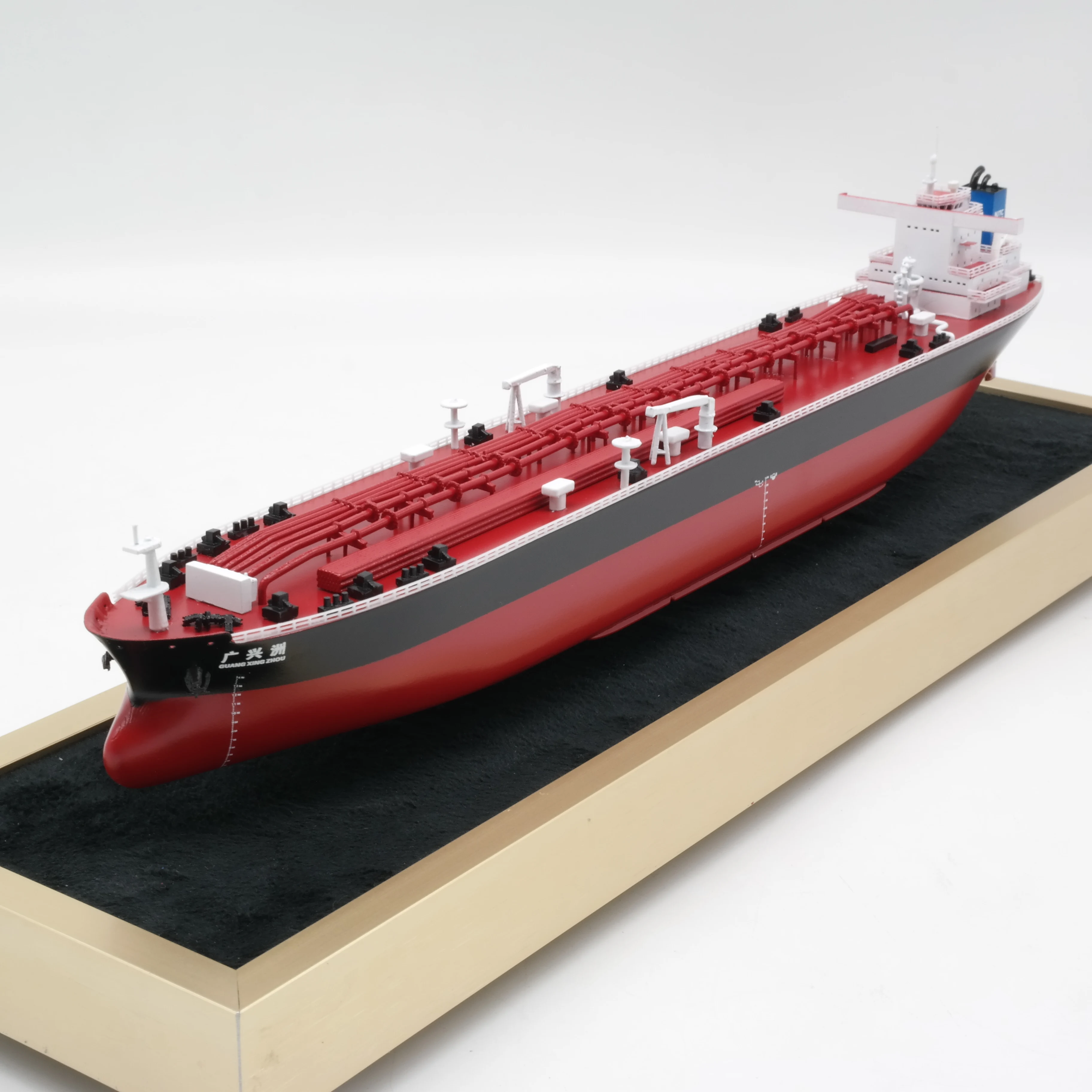 【A】Customized 35cm Oil Ship model Handmade Hobby Display Case Logistics Freight Forwarder O.A.S Container Model