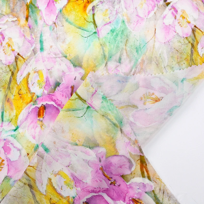 Ткань из вискозы с цветочным принтом