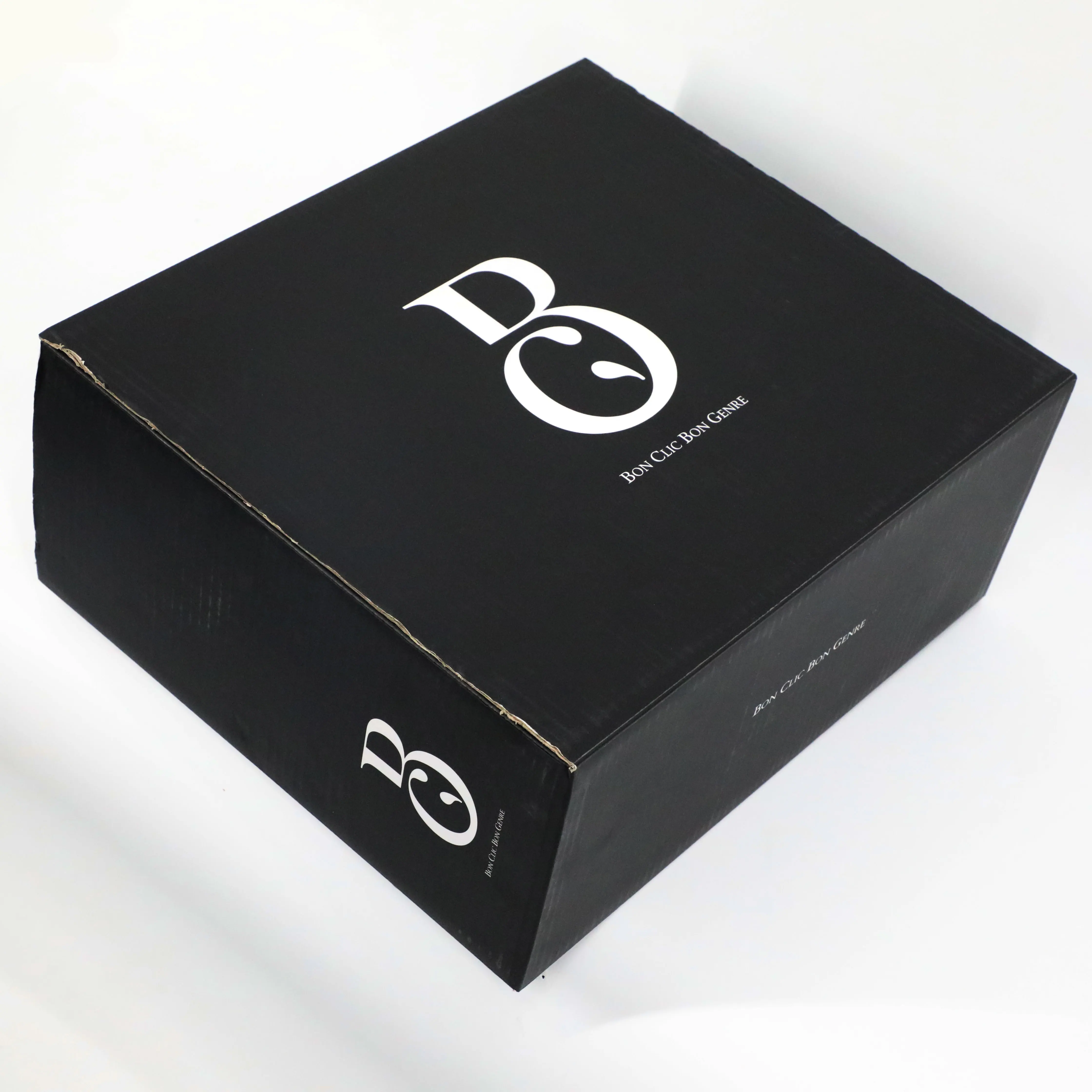 Recycled Cardboard Hat Box Packaging Custom Mailer Boxes With Inserts With Handle