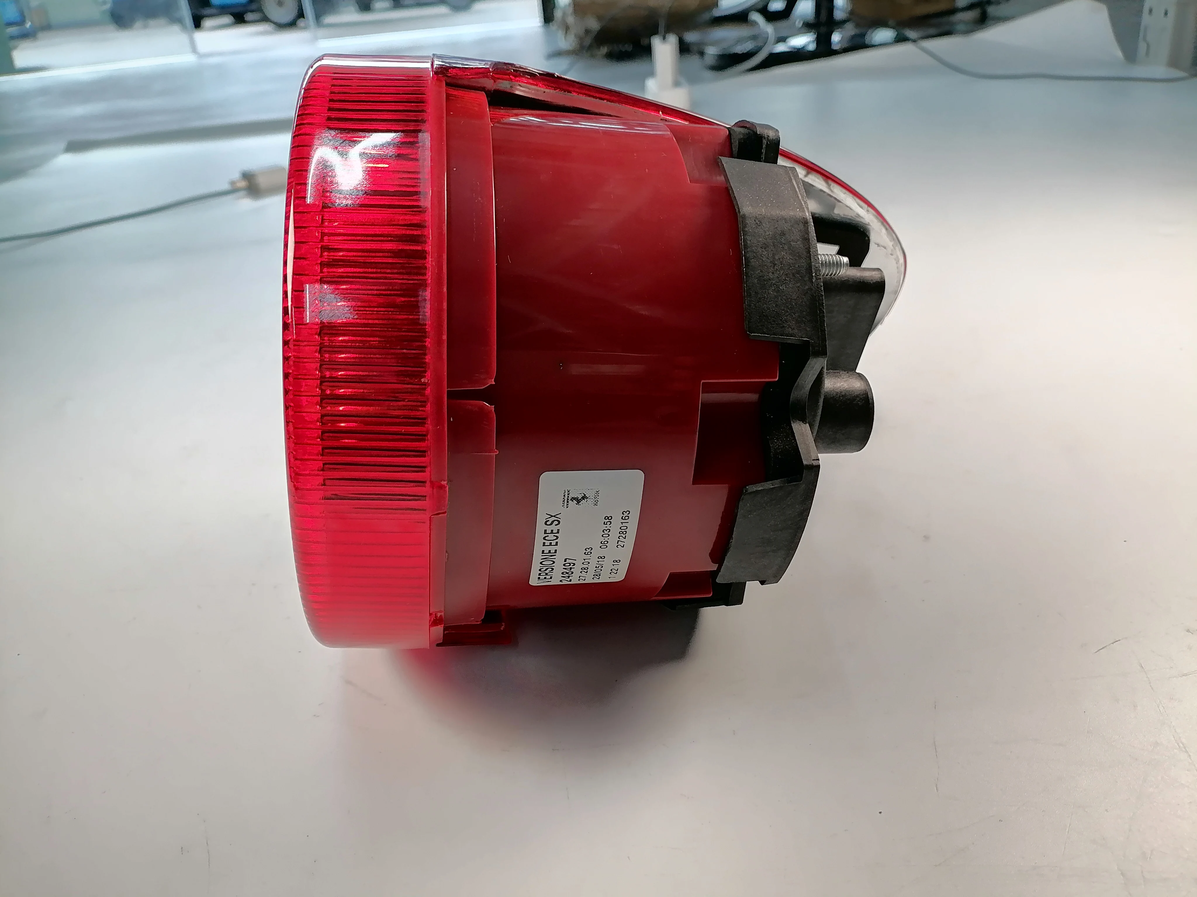 Ａ.R.T。 248496 248497 New Red LED Rear Light Right & Left Side for Ferrari
