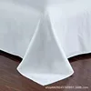 Il letto da 1,0 metro si estende per 160x240 cm.