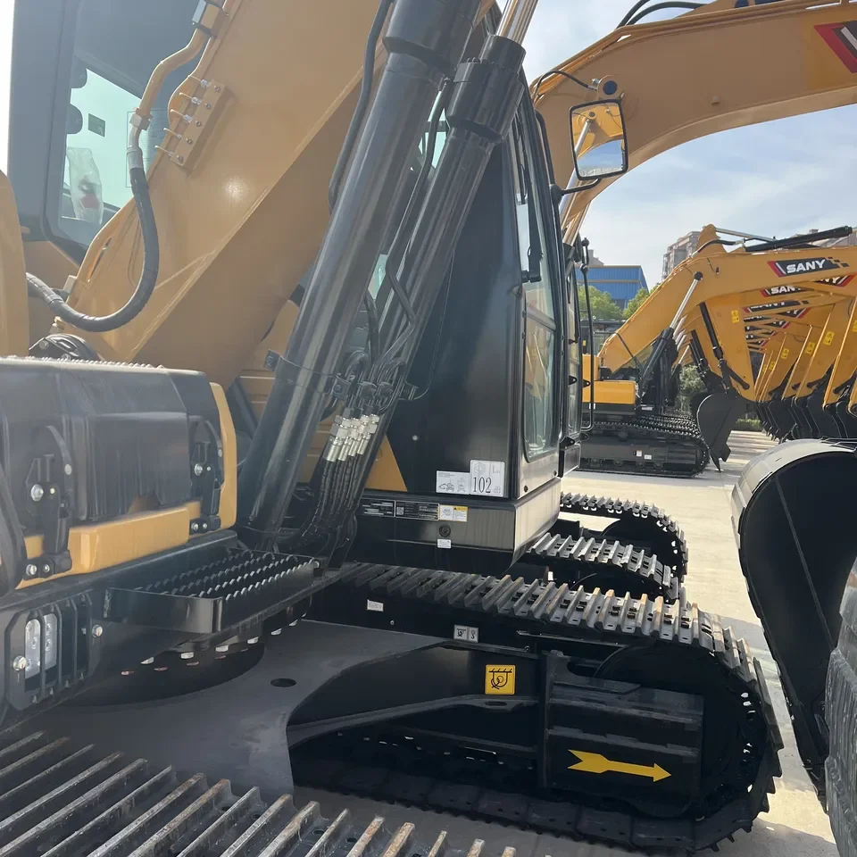 SY60C 6 Ton Used Sany Excavator Digger Yellow In Good Condition
