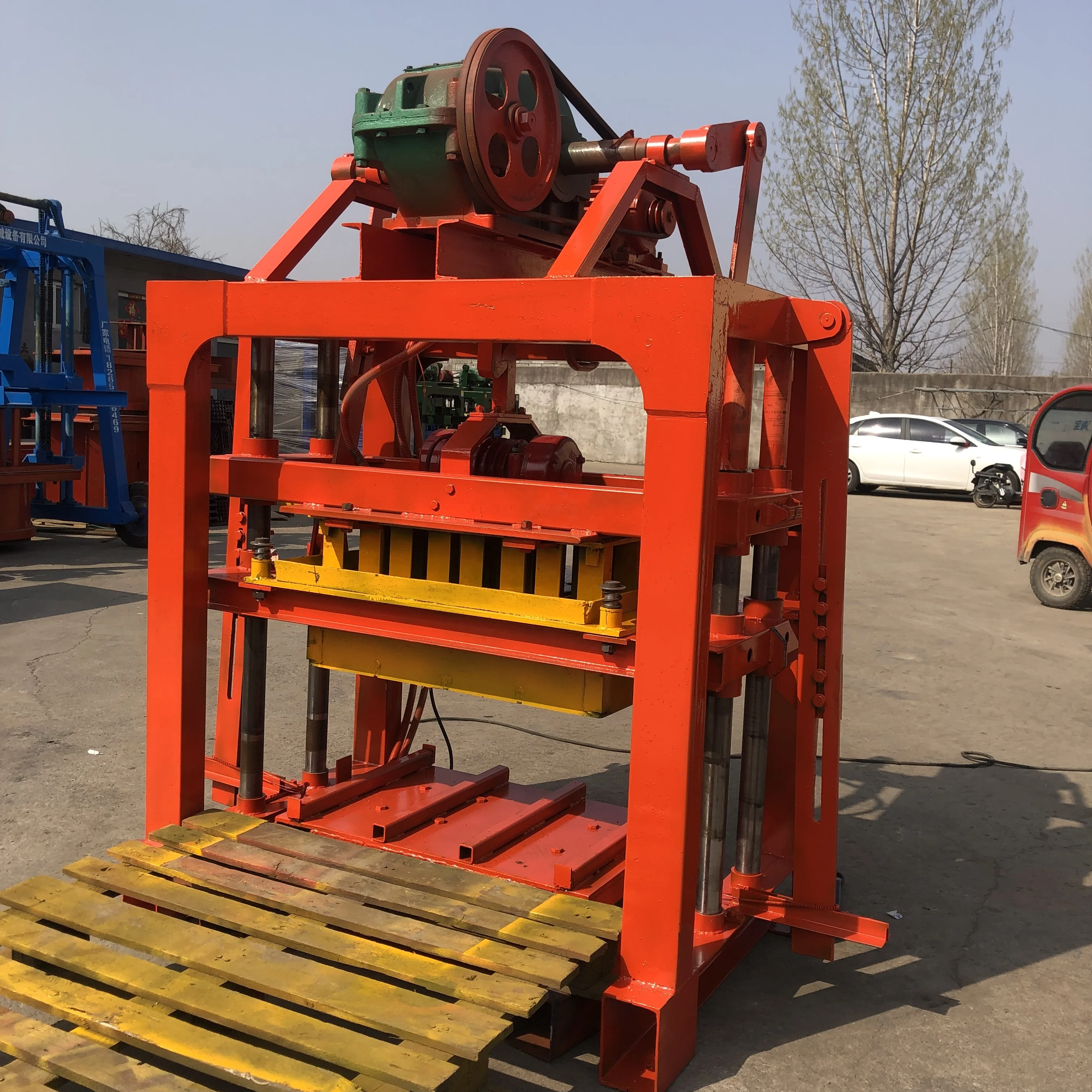 Aiwei QTJ4-40 Semi-Automatic Block Making Machine an Small and Medium-sized Machine for Making Building Material